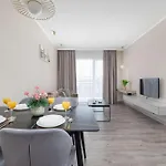 Bel Mare Stylish With Parking Close To The By Renters * Międzyzdroje