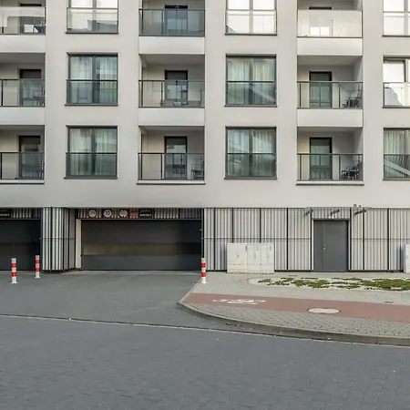 Bel Mare Stylish With Parking Close To The By Renters